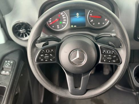 Used 2024 Mercedes-Benz Sprinter 3500 image 11