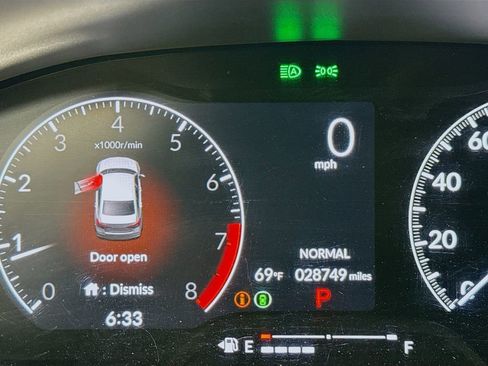 Used 2023 Honda Civic Sport image 13