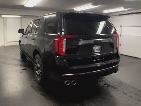 Certified 2023 GMC Yukon AT4 w/ AT4 Premium Plus Package AWD/4WD image 7