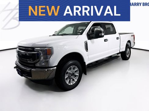 Used 2020 Ford F250 XLT image 1