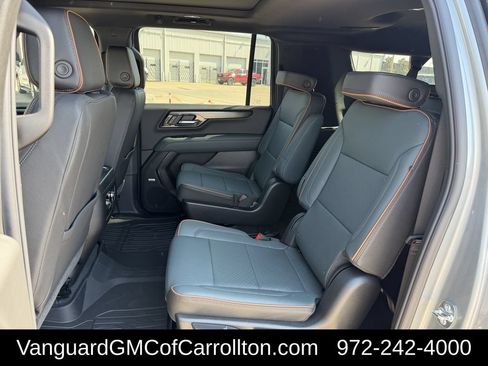 New 2026 GMC Yukon XL AT4 w/ AT4 Premium Package AWD/4WD image 25