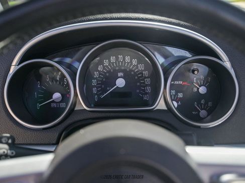 Used 2005 Chevrolet SSR image 32