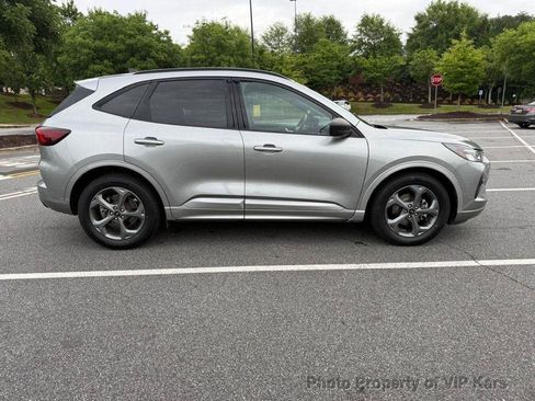 Used 2023 Ford Escape ST-Line w/ Tech Pack #1 FWD image 4