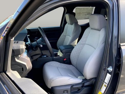 New 2026 Toyota Tacoma SR5 AWD/4WD image 9