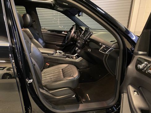 Used 2017 Mercedes-Benz GLE 350 image 19