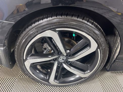 Used 2022 Honda Accord Sport image 15