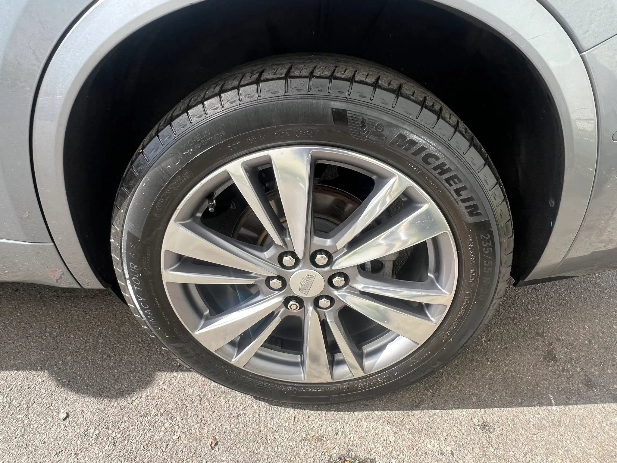 Used 2020 Cadillac XT6 Premium Luxury w/ Platinum Package AWD/4WD image 11