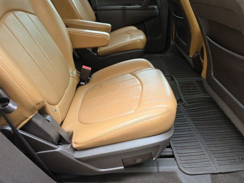 Used 2015 Buick Enclave Leather AWD/4WD image 22