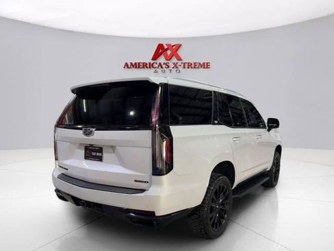 Used 2021 Cadillac Escalade Luxury RWD image 8