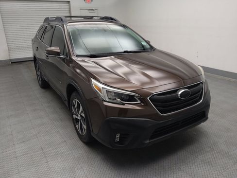 Used 2020 Subaru Outback Limited w/ Popular Package #2 AWD/4WD image 13