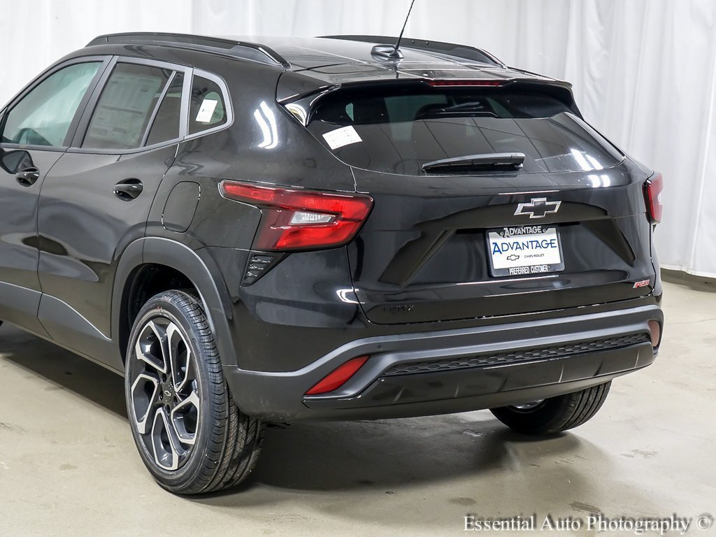 New 2026 Chevrolet Trax RS w/ Driver Confidence Package FWD image 7