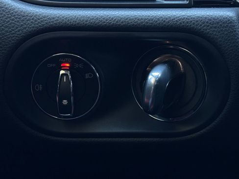 Used 2021 Porsche Macan S image 34