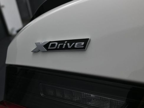 Used 2026 BMW M3 Competition AWD/4WD image 40