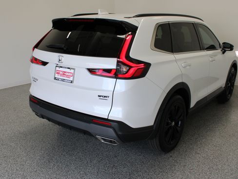 Used 2025 Honda CR-V Sport Touring image 7