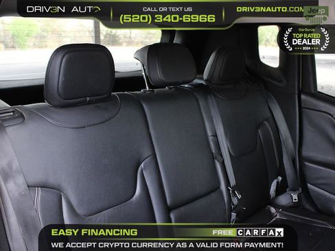 Used 2015 Jeep Renegade Limited w/ Safety & Security Group I image 16