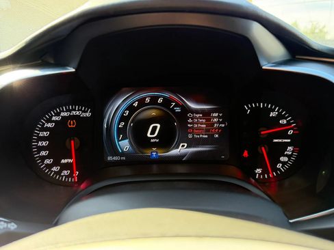 Used 2015 Chevrolet Corvette Z06 w/ 3LZ Preferred Equipment Group RWD image 22