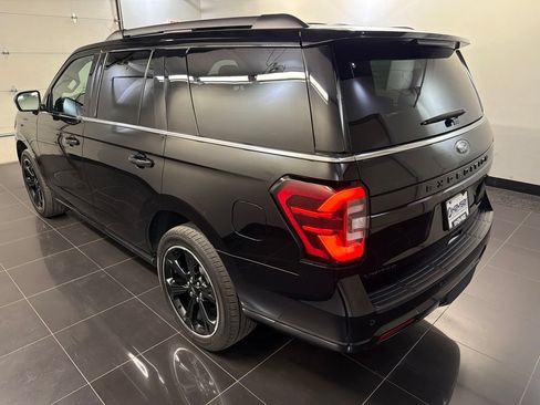 Certified 2023 Ford Expedition Limited AWD/4WD image 4