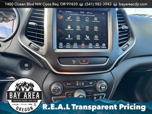 Used 2020 Jeep Cherokee Trailhawk w/ Cold Weather Group image 20