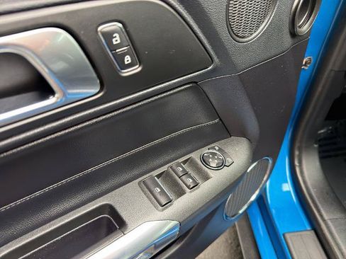 Certified 2019 Ford Mustang Premium RWD image 15