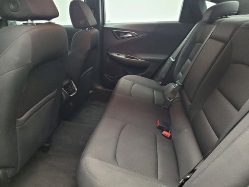 Used 2022 Chevrolet Malibu LT FWD image 18