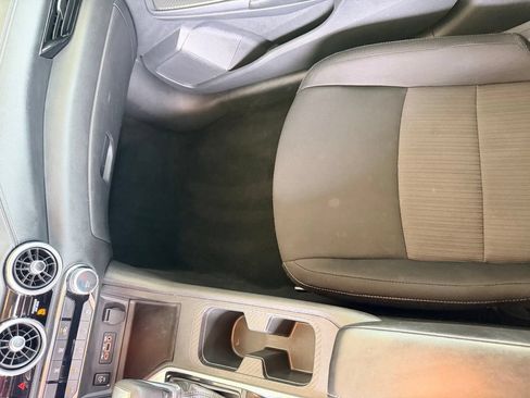 Used 2024 Nissan Sentra SV FWD image 23