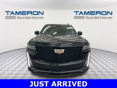 Used 2023 Cadillac Escalade Sport image 8