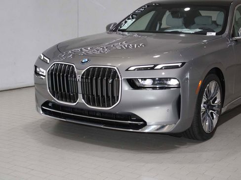 New 2026 BMW i7 eDrive50 image 2