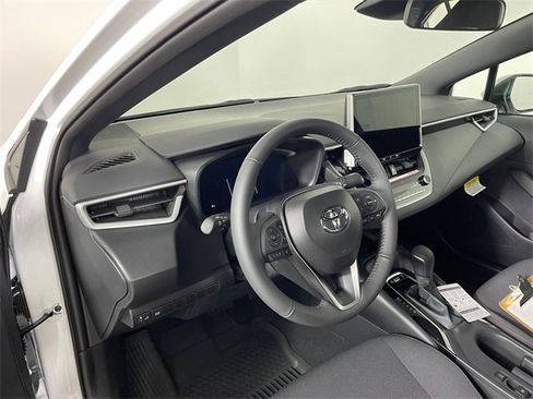 New 2026 Toyota Corolla SE w/ SE Package image 2