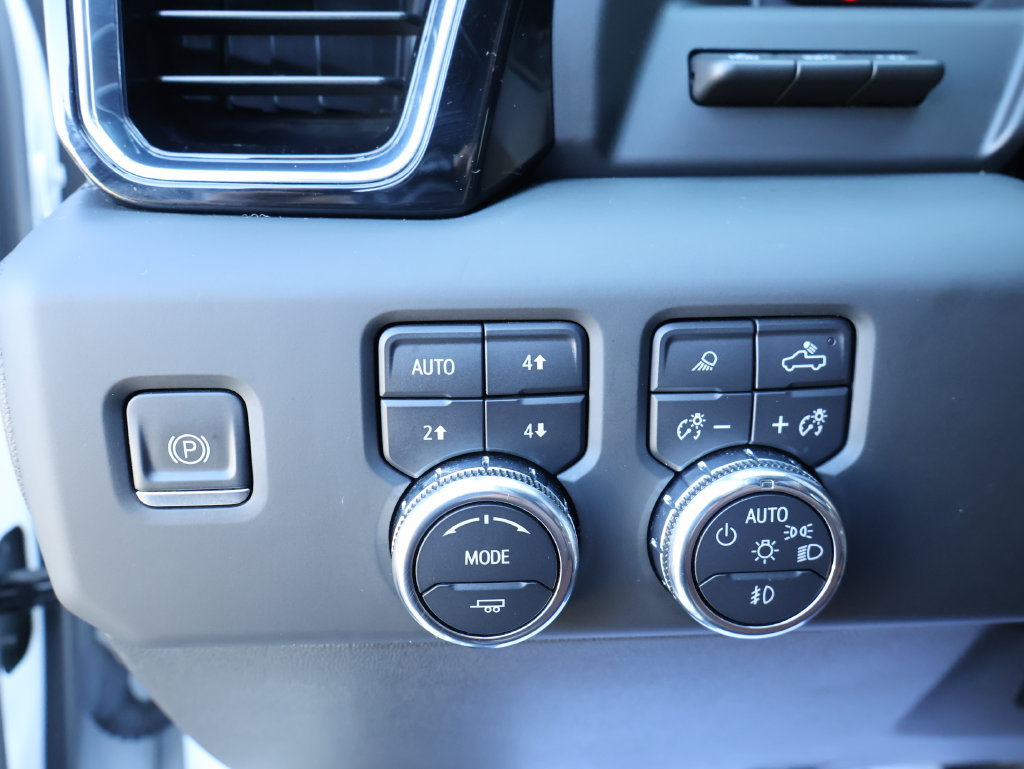 Certified 2024 GMC Sierra 2500 Denali Ultimate AWD/4WD image 13