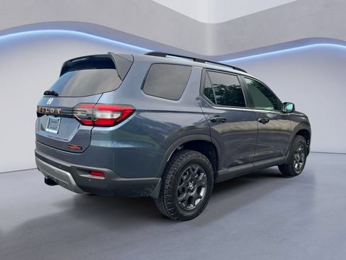 New 2026 Honda Pilot TrailSport image 6