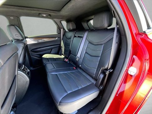 Used 2024 Cadillac XT5 Sportv w/ Platinum Package AWD/4WD image 28