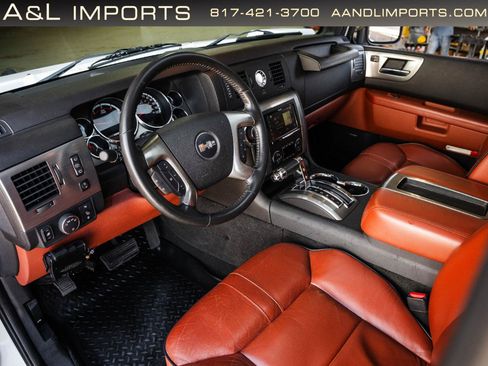 Used 2008 HUMMER H2 AWD/4WD image 2