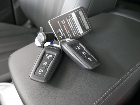 Certified 2025 Audi Q5 Premium Plus w/ Premium Plus AWD/4WD image 22