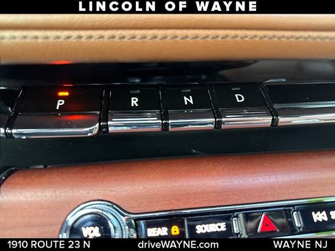 Used 2020 Lincoln Aviator Grand Touring w/ Equipment Group 302A image 21