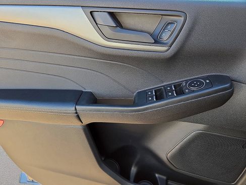 Used 2025 Ford Escape Active FWD image 19