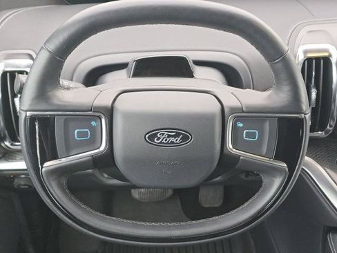 Certified 2025 Ford Expedition Max Platinum w/ Stealth Performance Package AWD/4WD image 18