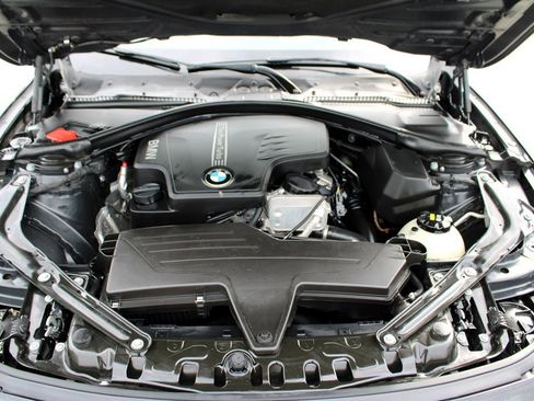 Used 2014 BMW 428i Convertible image 35