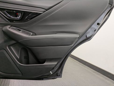 Used 2020 Subaru Outback Limited XT image 25