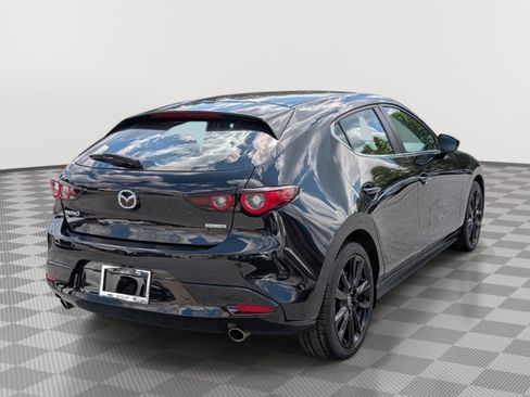 Used 2024 MAZDA MAZDA3 s FWD image 5