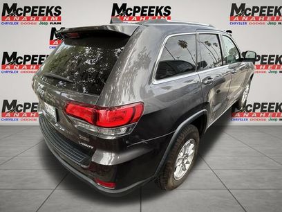 Used 2020 Jeep Grand Cherokee Laredo