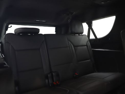Used 2023 GMC Yukon XL Denali AWD/4WD image 13