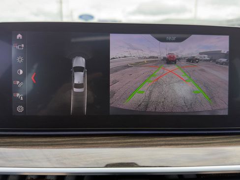 Used 2019 BMW 530i xDrive w/ Convenience Package image 29