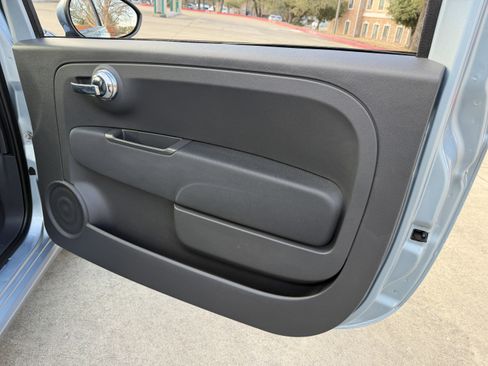 Used 2014 FIAT 500 Pop image 9