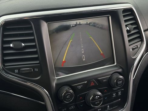 Used 2014 Jeep Grand Cherokee Summit image 31