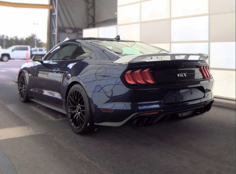 Used 2020 Ford Mustang GT RWD image 4