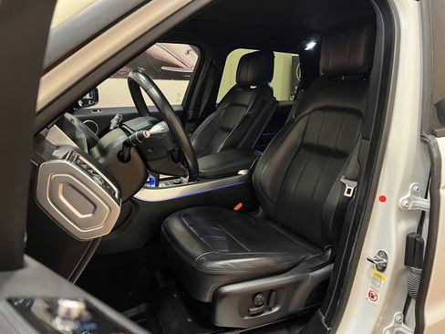 Used 2019 Land Rover Range Rover Sport HSE image 30