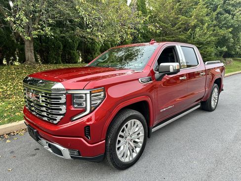 Used 2022 GMC Sierra 1500 Denali w/ Denali Reserve Package AWD/4WD image 46