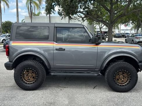 Used 2023 Ford Bronco Black Diamond w/ Sasquatch Package AWD/4WD image 9