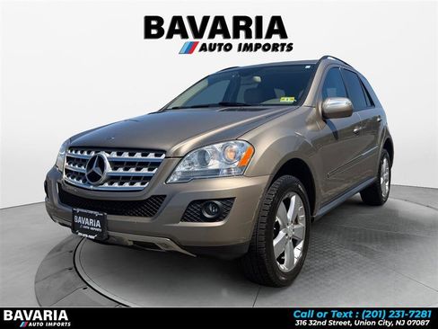 Used 2009 Mercedes-Benz ML 350 4MATIC image 1