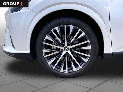 Used 2024 Lexus RX 350 Premium Plus FWD image 9